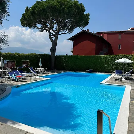 Apartment With Swimming Pool Reno Di Leggiuno Extérieur photo